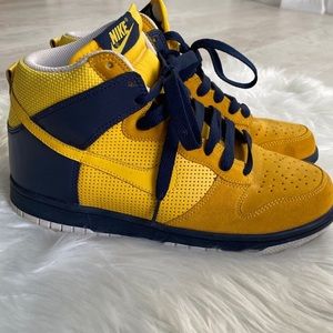 Nike Dunk size 7.5